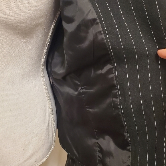 H&M Black & White Striped Linen Blazer Career, Casual Size 8 - Picture 8 of 11